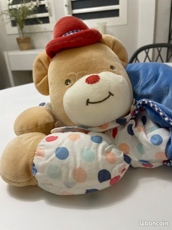 Doudou range pyjama ours Takinou (image 2)