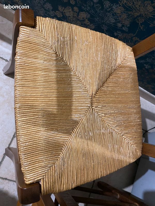 Chaise en paille (image 2)