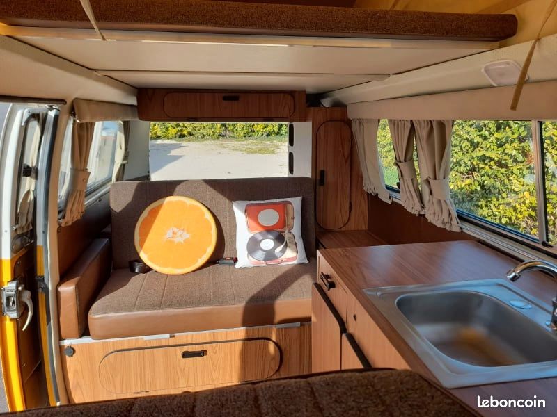 Vacances insolites en combi VW T2 (image 4)