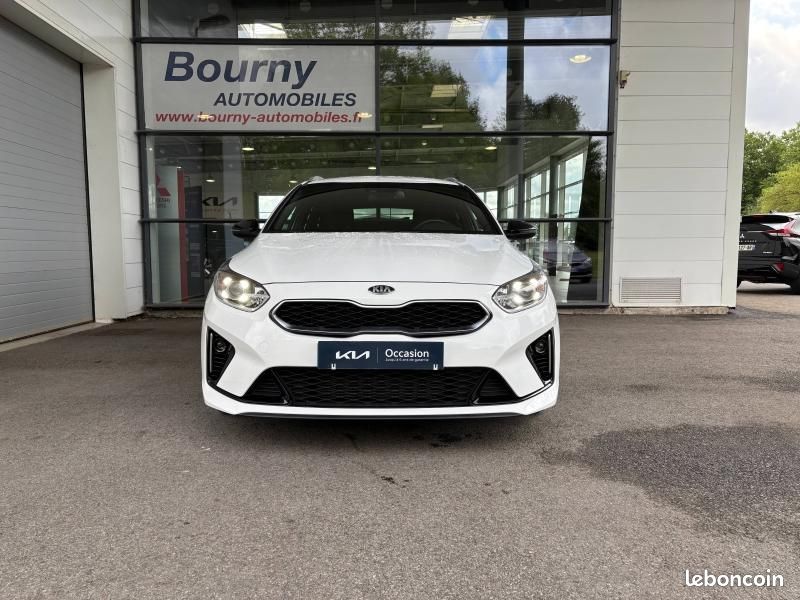 Kia Ceed SW 1.6 CRDI 136ch MHEV GT Line DCT7 (image 2)