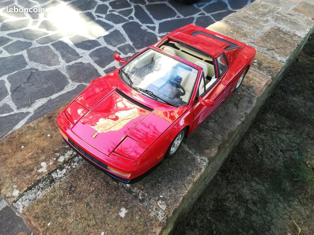 Pocher Ferrari Testarossa TARGA 1/8 schaalmodellen (image 4)