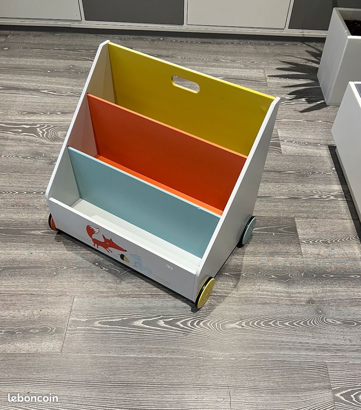 Meuble rangement livres enfants en BE (image 1)