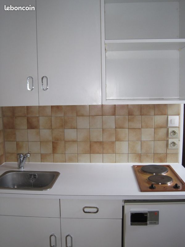 Appartement 1 pièce 12 m² · à Caen · 12 m² · 390 €