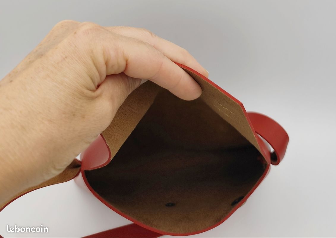 Pochette Mariage simili cuir rouge Fut' (image 2)