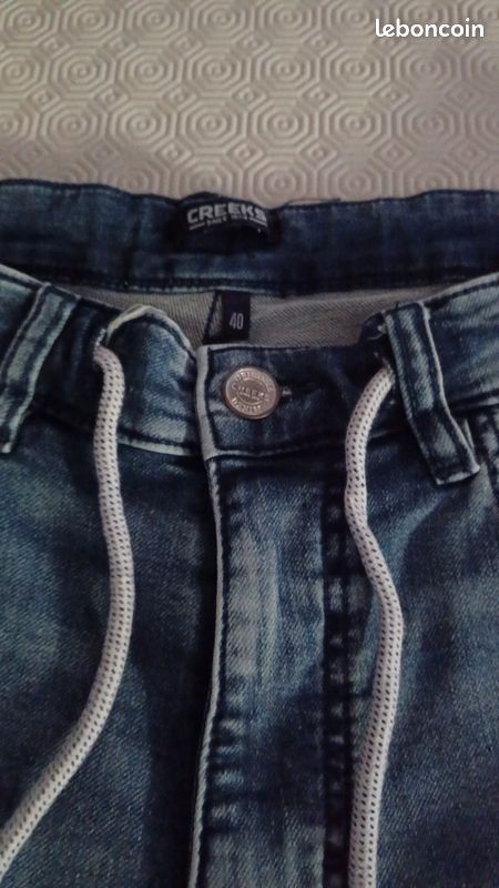Vend bermuda homme taille 40 de marque CREEKS (image 2)