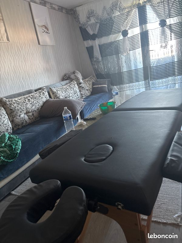 Table de massage (image 1)