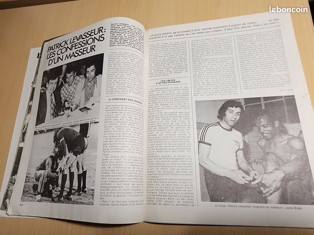 Magazine Onze N°13 De 1977 – PSG, Platini, Brésil, écussons – État Correct