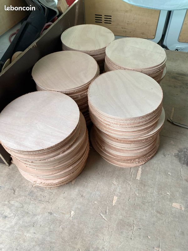 Vends rond bois Cp 8mm oukoumé. Dia 34,6cm (image 1)
