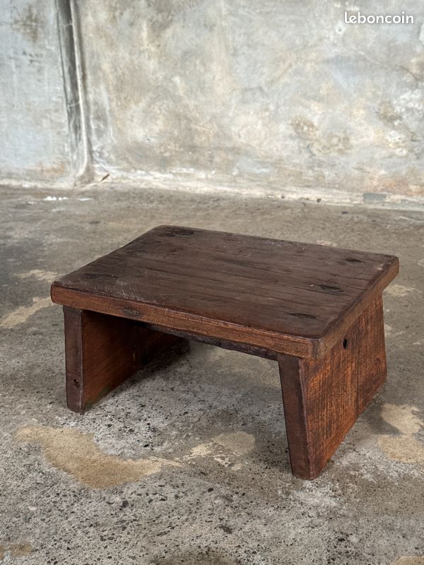 Petit tabouret d'appoint en teck upcyclé traces de chromie verte pied (3278) (image 7)