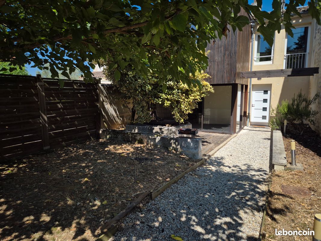 Maison 4 pièces 80 m² · à Angoulême · 80 m² · 840 €