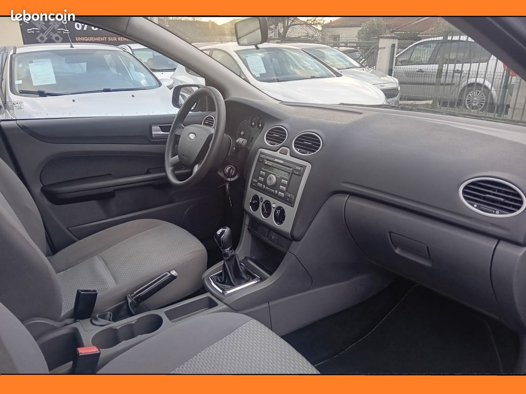 Ford Focus 2 SW 1.6 TDCi 110cv Trend 213 000 Kms (image 5)