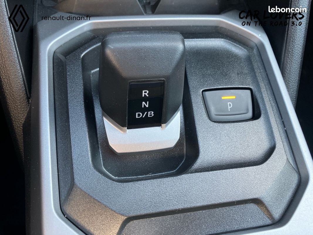 DACIA Duster Hybrid 140 Journey (image 14)