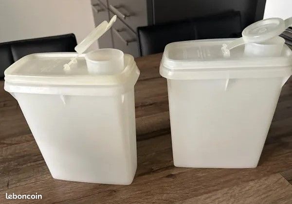 Conteneur de stockage Tupperware transparent avec bec verseur – Classique des années 1960