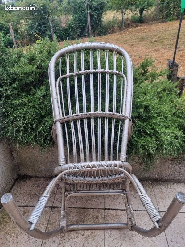 Fauteuil à bascule / Rocking chair en bambou (image 5)