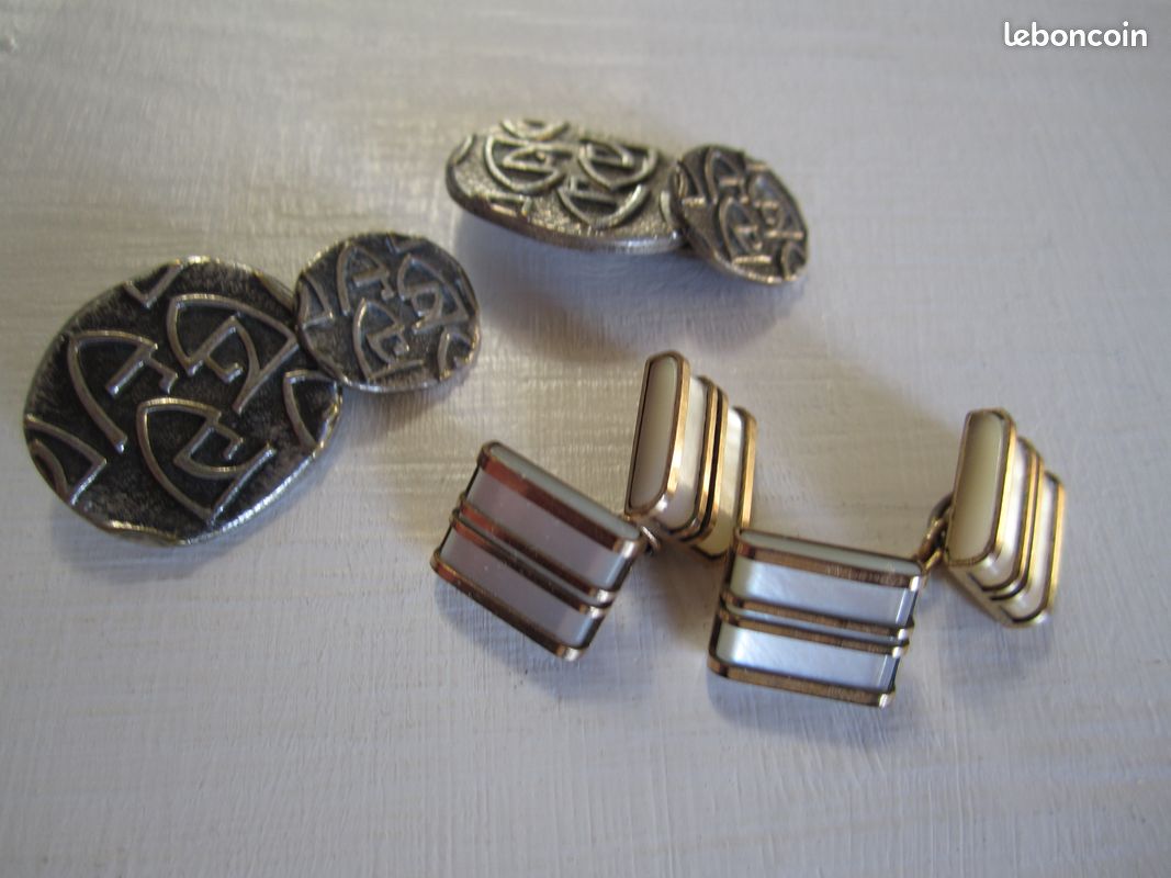 Paire De Boutons De Manchette Anciens - Bijoux Vintage - Occasion