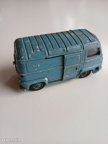 Lot Ancien Jouet Cij + J.r.d - 5 Camions Renault 1000 Kg + 1 Citroën