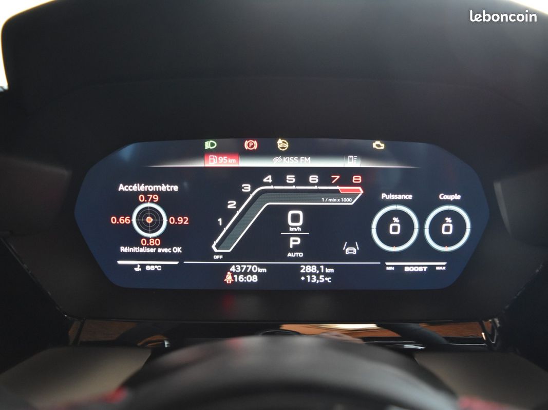 AUDI RS3 SPORTBACK 2.5 TFSI 400 S tronic 7 Quattro (image 28)