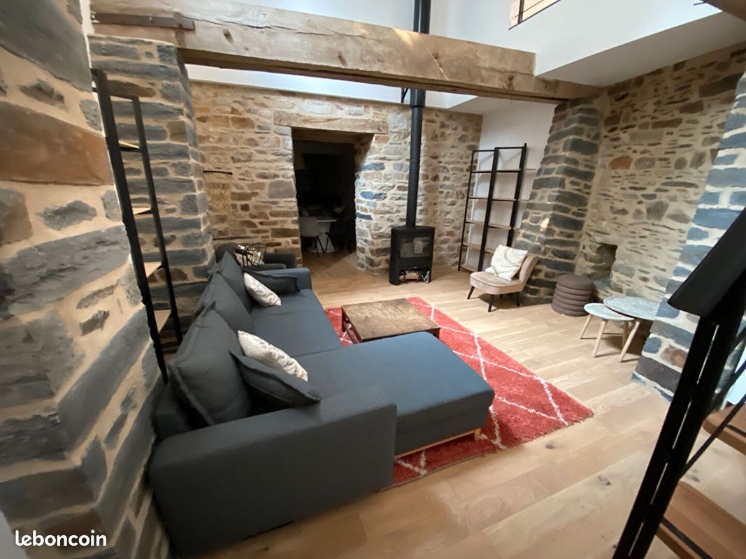 Maison 5 pièces 143 m² · à Vitré · 143 m² · 1 230 €/mois