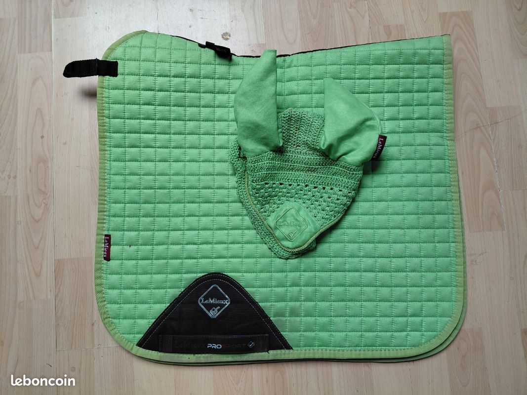 Tapis de selle Square Dressage Loire Classic vert Hunter Boutique outlet