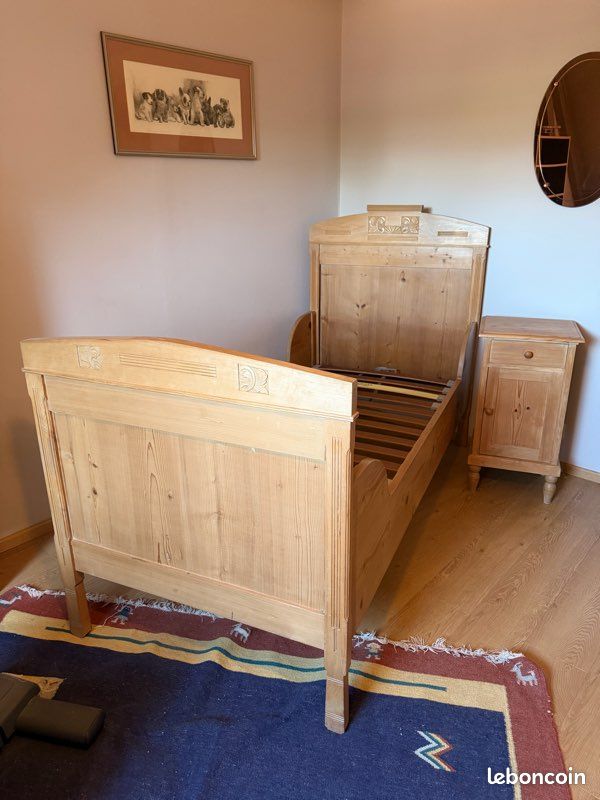 Ensemble chambre Pin massif (image 1)