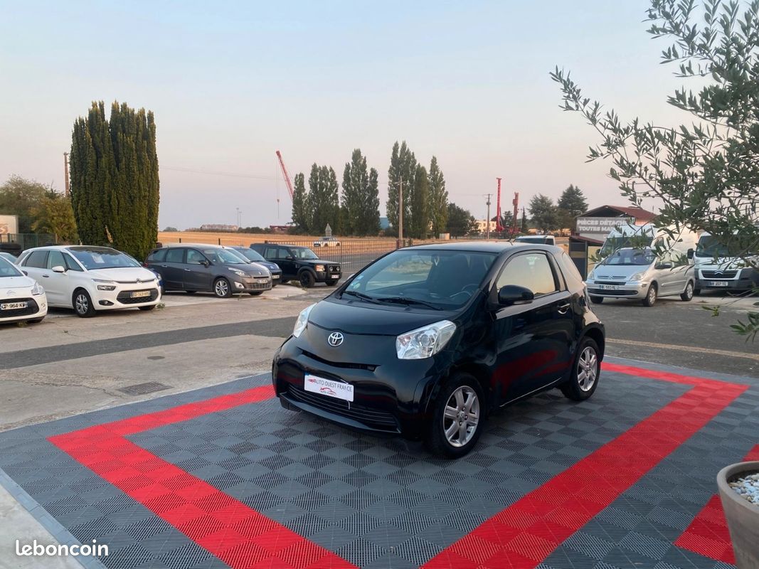 Toyota IQ 1.0 VVTI 68 CH RÉVISÉ ET GARANTIE FACILITÉ PAIEMENT 3X4X (image 3)