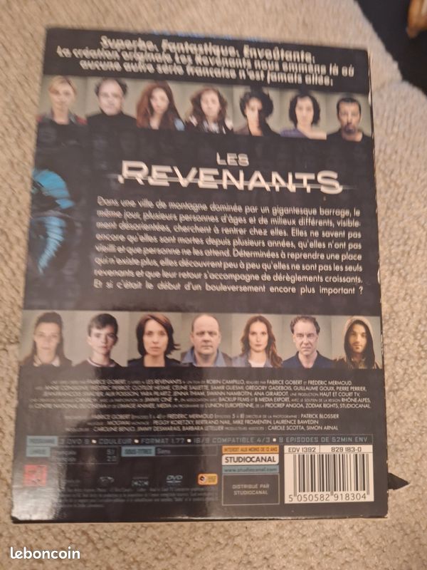Coffret DVD les revenants (image 3)