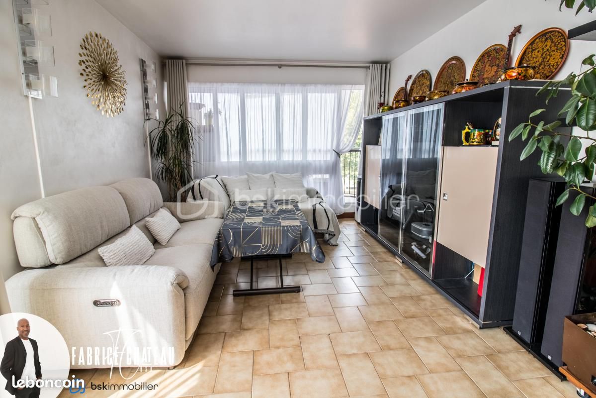 Appartement 4 pièces 81 m² · à Le Chesnay-Rocquencourt · 81 m² · 413 000 €