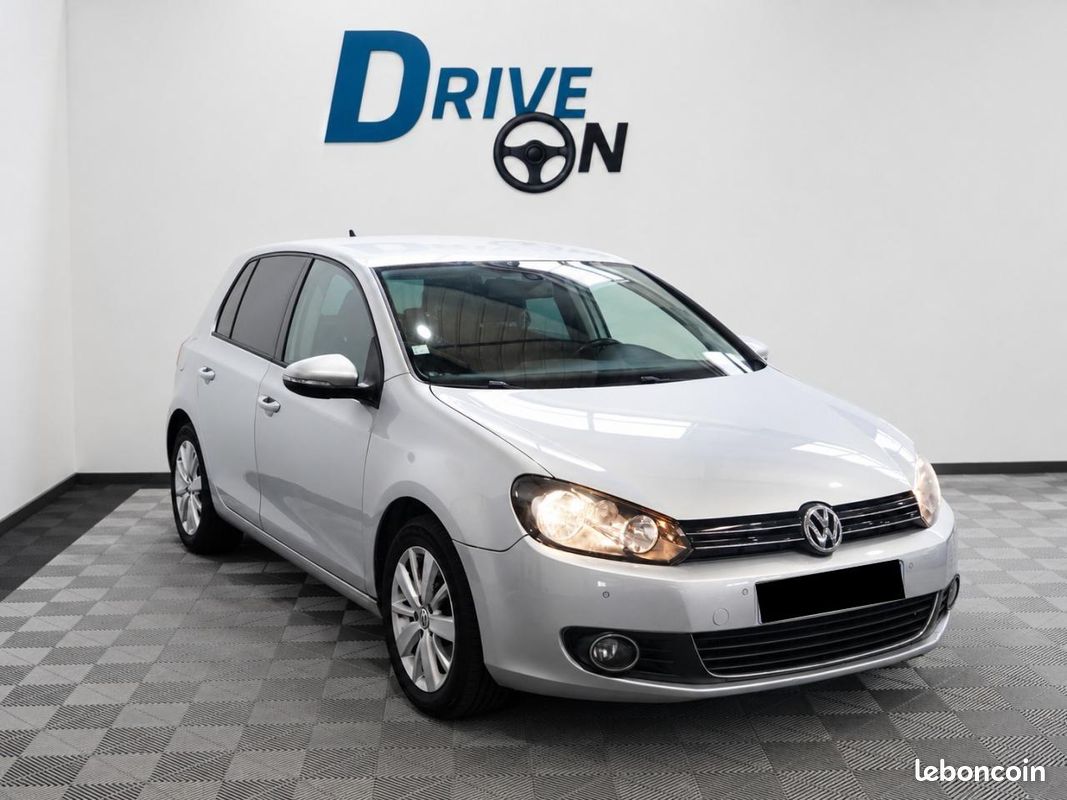 VOLKSWAGEN GOLF 1.6 16V TDI CR FAP - 105 - BV DSG 7 VI BERLINE Carat (image 1)