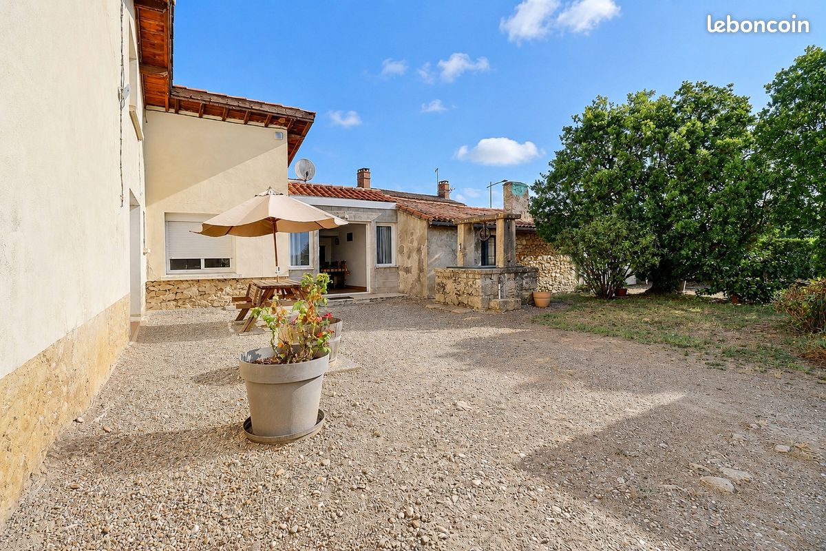 Maison 4 pièces 128 m² · à Saint-Pierre-de-Mons · 128 m² · 170 000 €