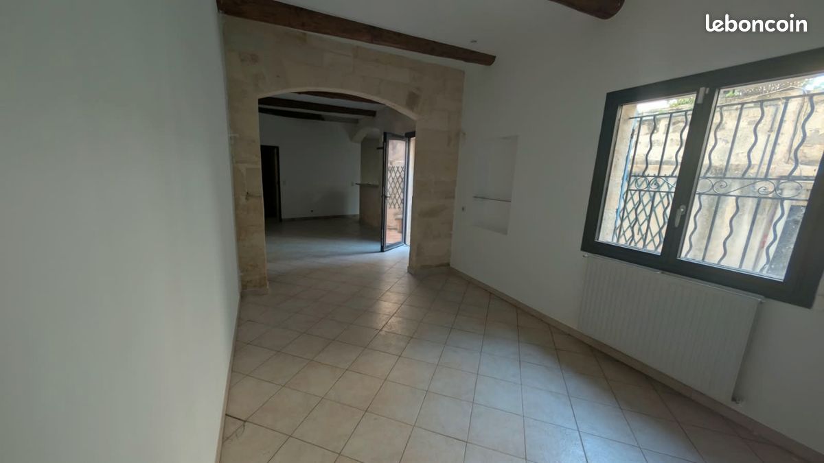 Maison 5 pièces 104 m² · à Beaucaire · 104 m² · 1 650 000 €
