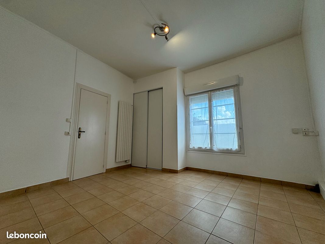 Appartement a louer saint-pierre-des-corps - 1 pièce(s) - 23 m2 - Surfyn