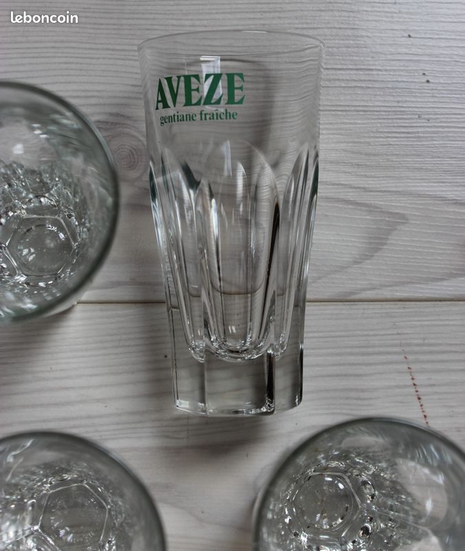 Rare 12 verres anciens AVEZE gentiane faîche ou auvergne gentiane (image 4)
