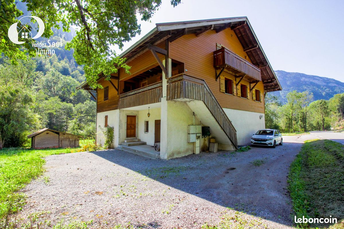 Appartement 4 pièces 113 m² · à Glières-Val-de-Borne · 113 m² · 339 000 €