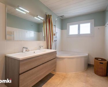 Maison 590 000 € - 171 m²