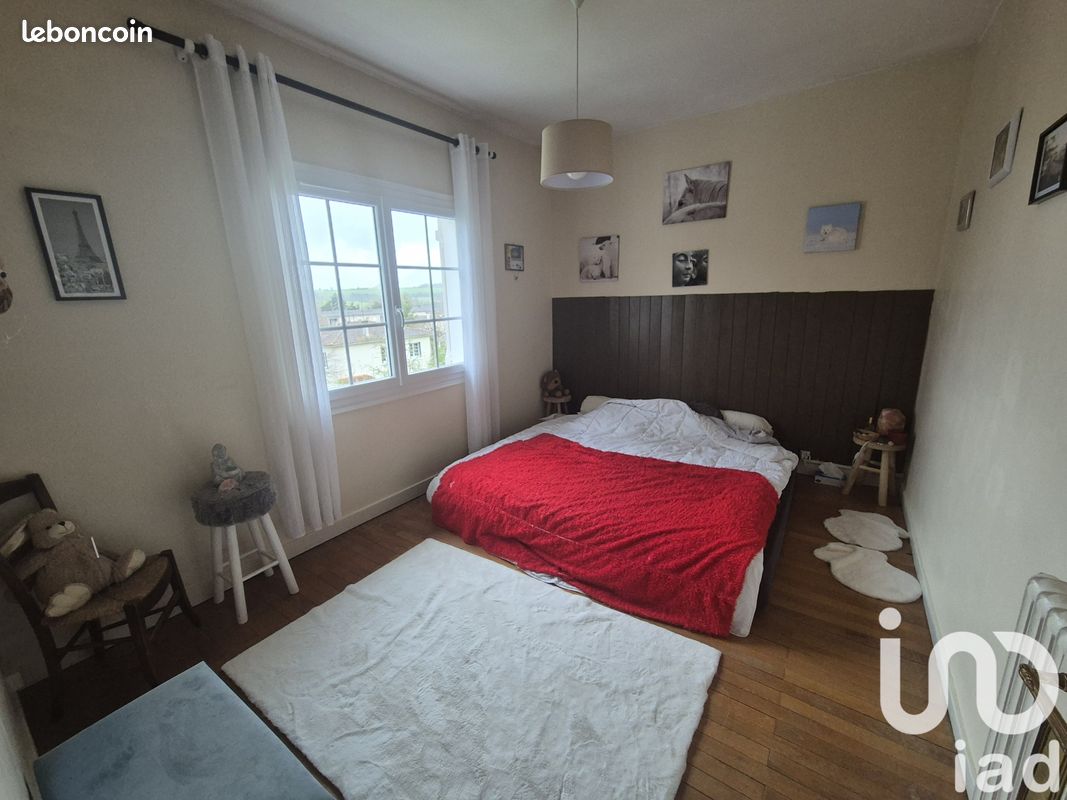 Maison 5 pièces 92 m² - Chalais 16210 (image principale 11)