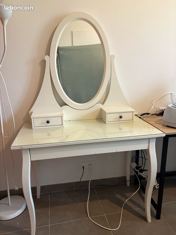 Coiffeuse (image 1)