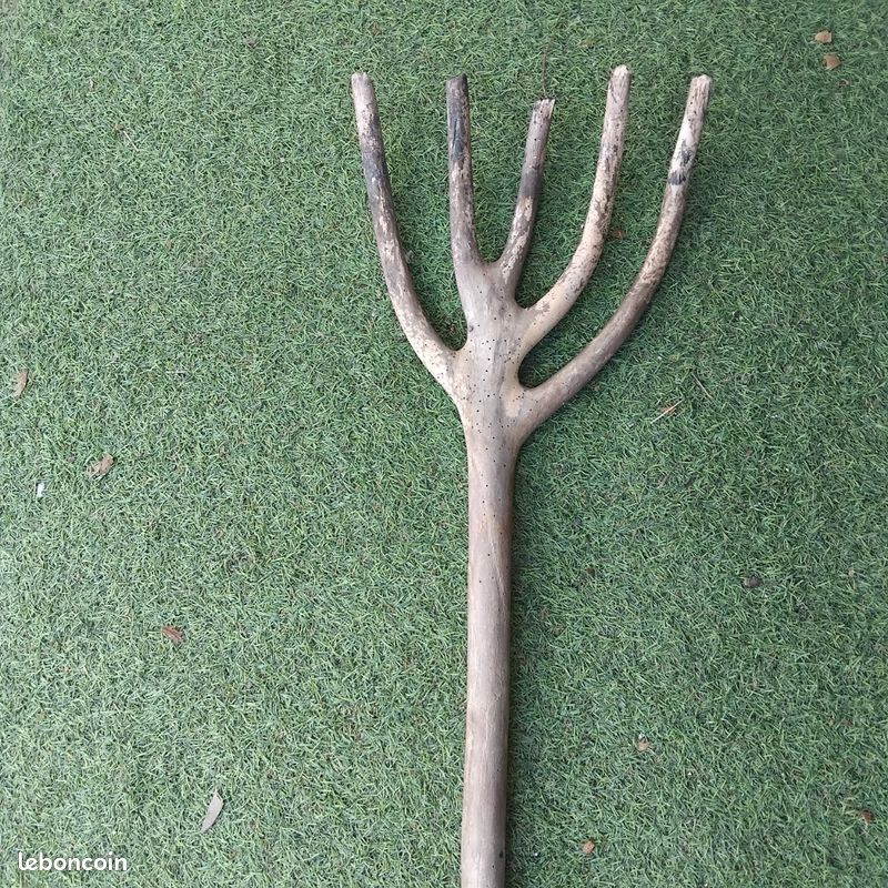 Faucheuse ancienne bois (image 1)
