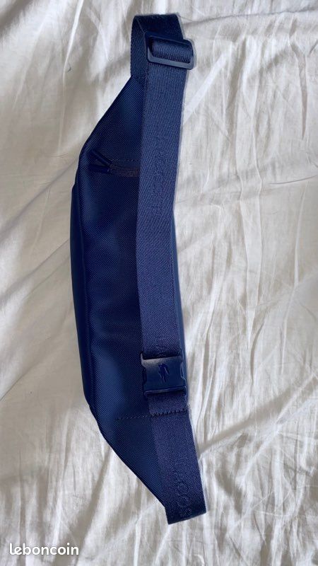 Sacoche Lacoste en cuir (image 6)