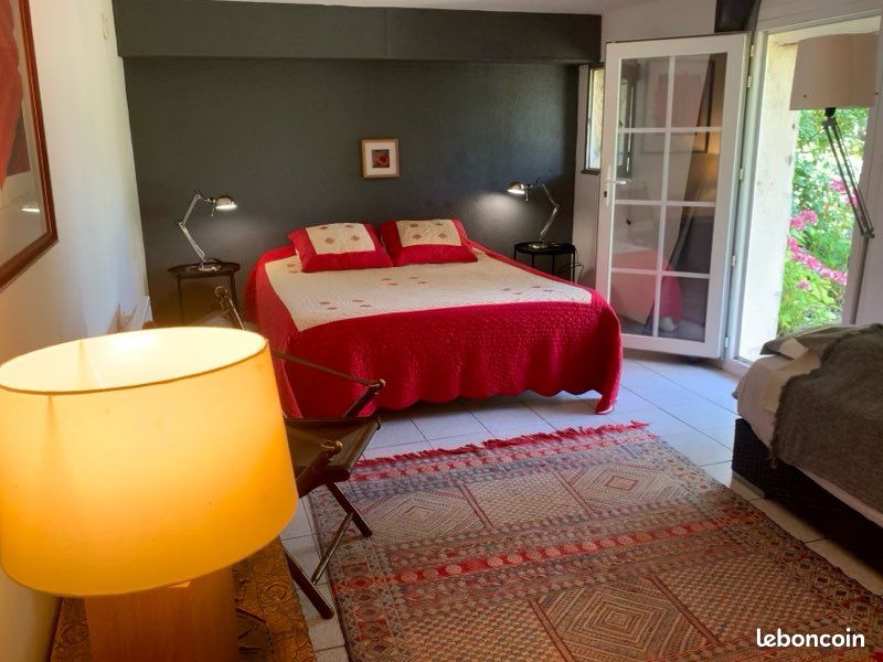 Appartement 1 pièce 25 m² · à Le Tholonet · 25 m² · 730 €/mois