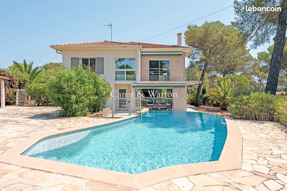 Maison 7 pièces 180 m² · à Saint-Raphaël · 180 m² · 1 415 000 €