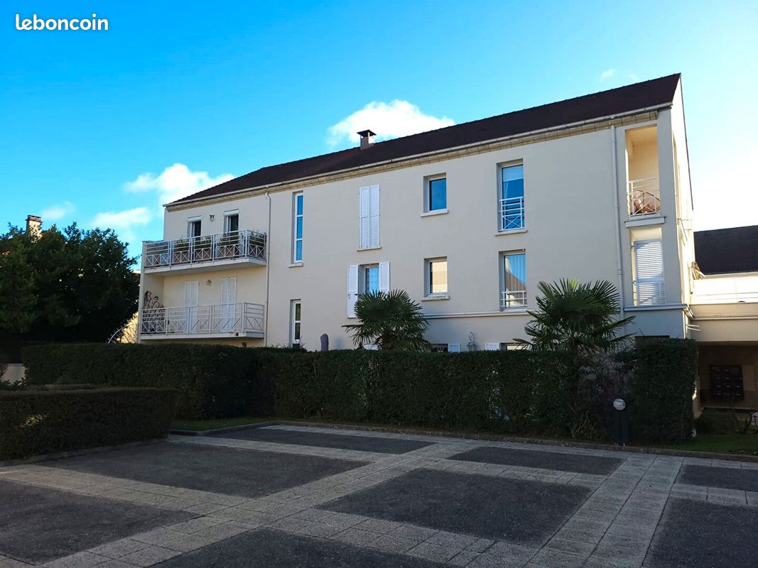 Appartement 1 pièce 25 m² · à Taverny · 25 m² · 733 €/mois