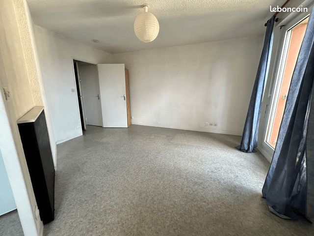Studio 1 pièce 25 m² - Limoges 87000 (image principale 3)
