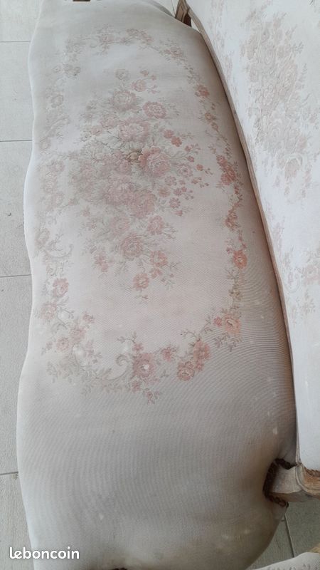 Fauteuil ancien à restaurer (image 2)