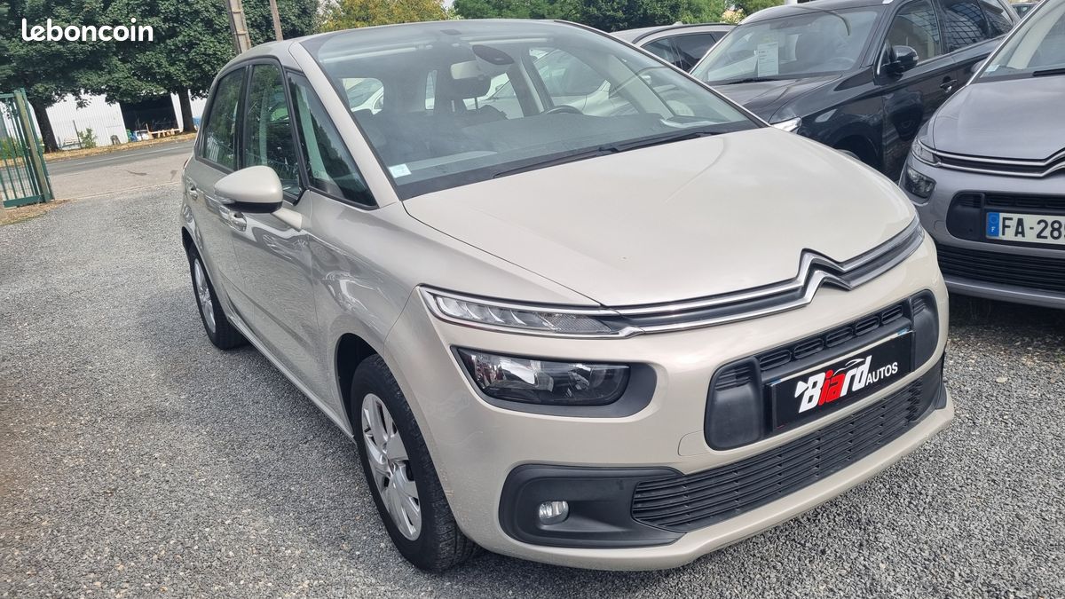 Citroen C4 Picasso PureTech 130Ch Feel S&S (image 2)