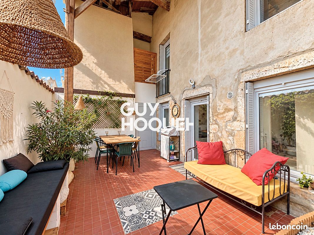 Maison 5 pièces 125 m² · à Bâgé-le-Châtel · 125 m² · 215 000 €