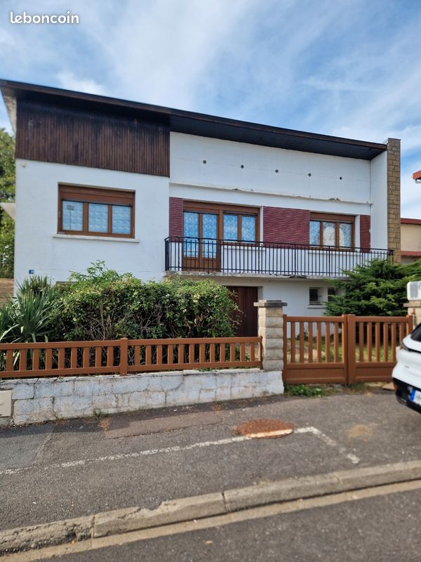 Maison 5 pièces 117 m² · à Val de Briey · 117 m² · 155 000 €