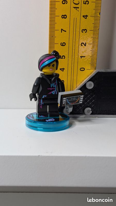 Lego] Dimensions minifigurine Lucy Jeux Jouets