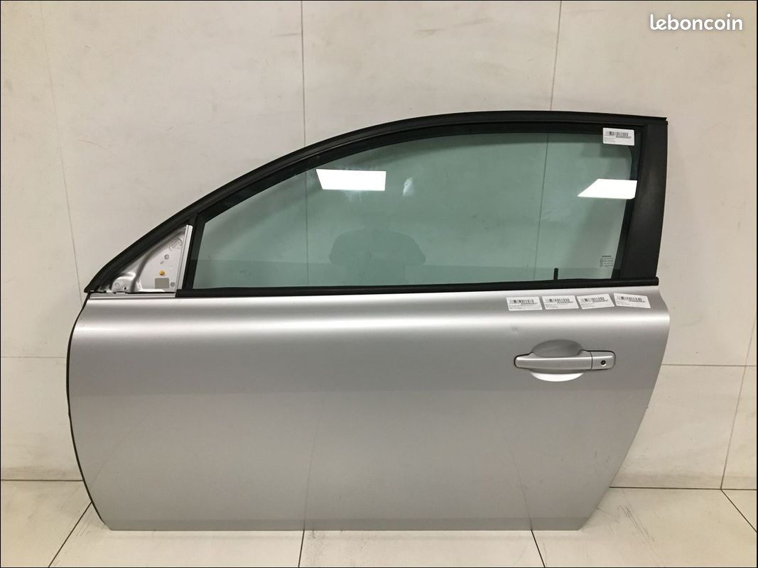 Porte Avant Gauche Pour VOLVO C30 Phase 1 - Référence 31335483 - Occasion En Bon état