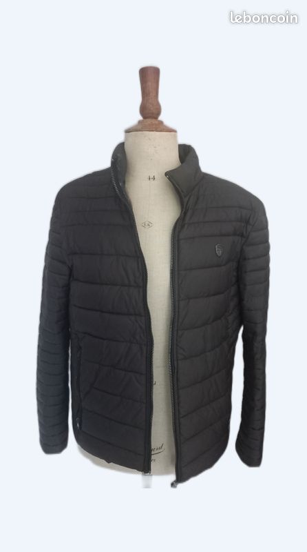 Blouson noir IZAC homme taille L très bon état Vêtements