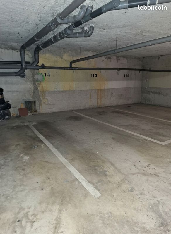 Parking/box LIMEIL BREVANNES · à Limeil-Brévannes · 80 €